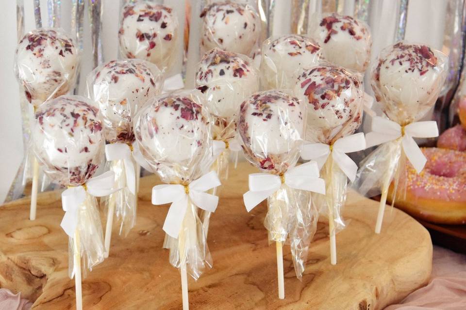 Cake-Pops ronds Blancs pétales