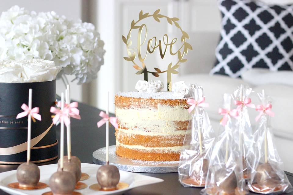 Naked Cake avec Topper 