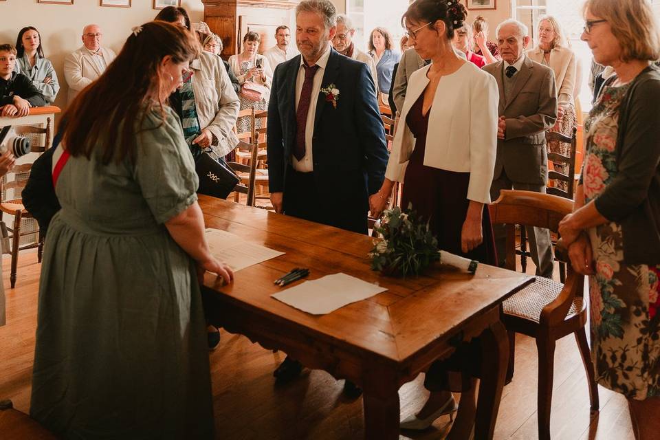 Cérémonie laïque en mairie