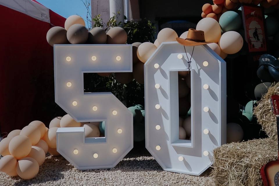 Lettres lumineuses