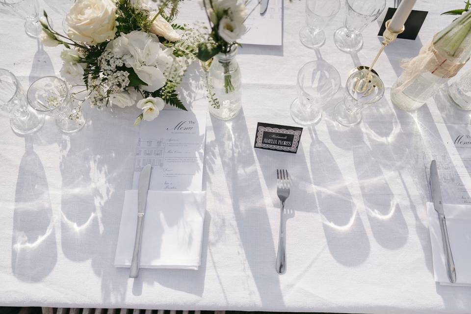 Une table pleine d’élégance