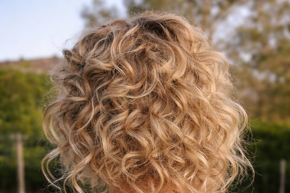 Cheveux bouclés naturelle