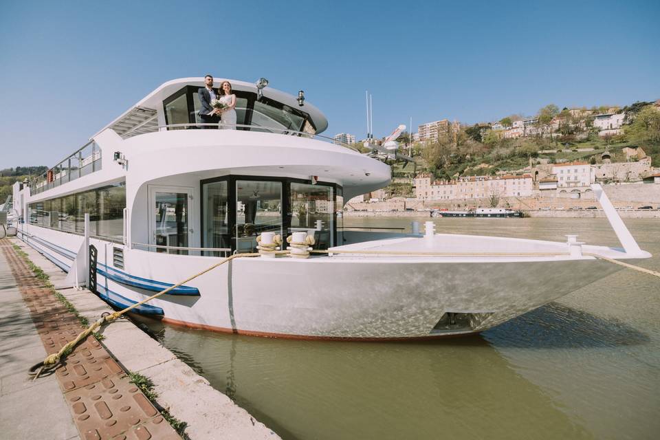 Les Bateaux Lyonnais