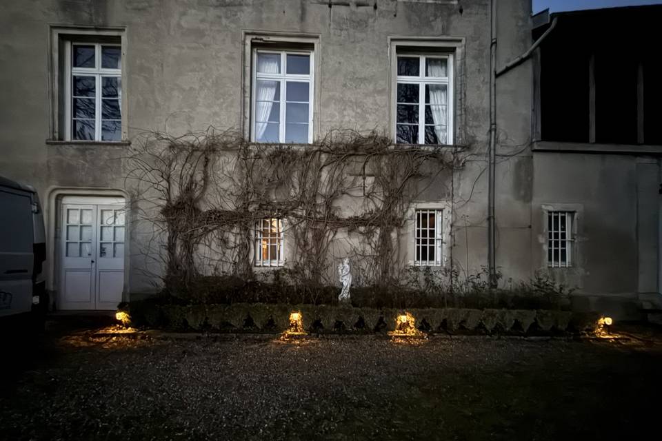Extérieur de nuit