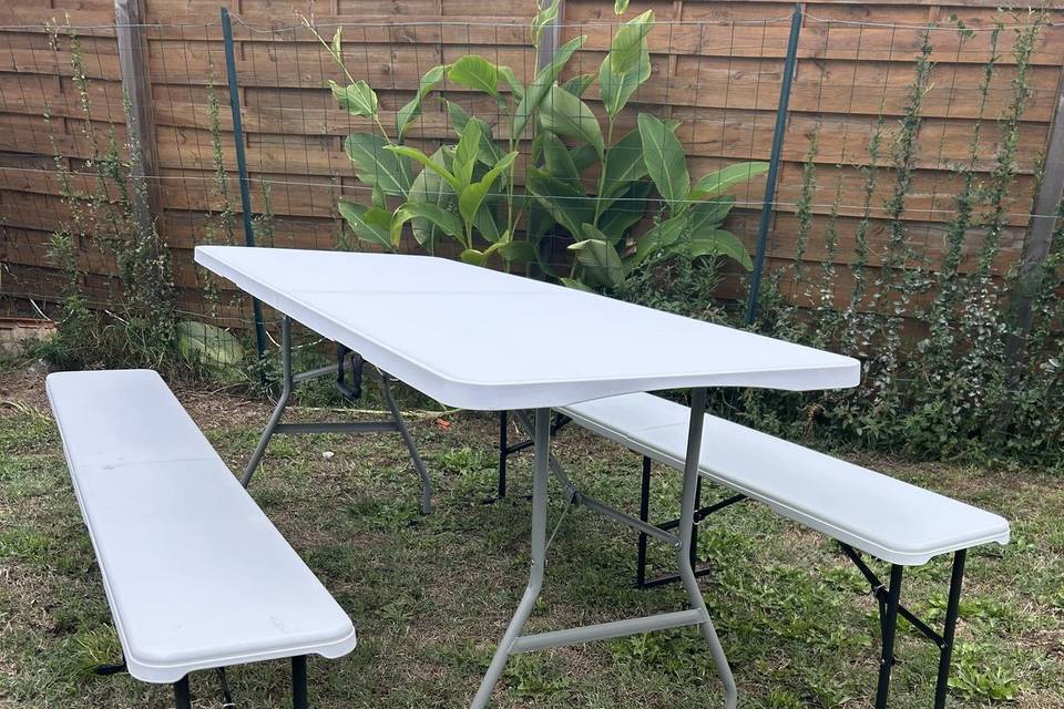 Bancs & tables