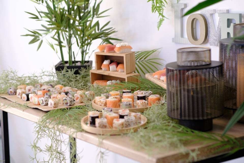 Buffet mariage sushi et rolls