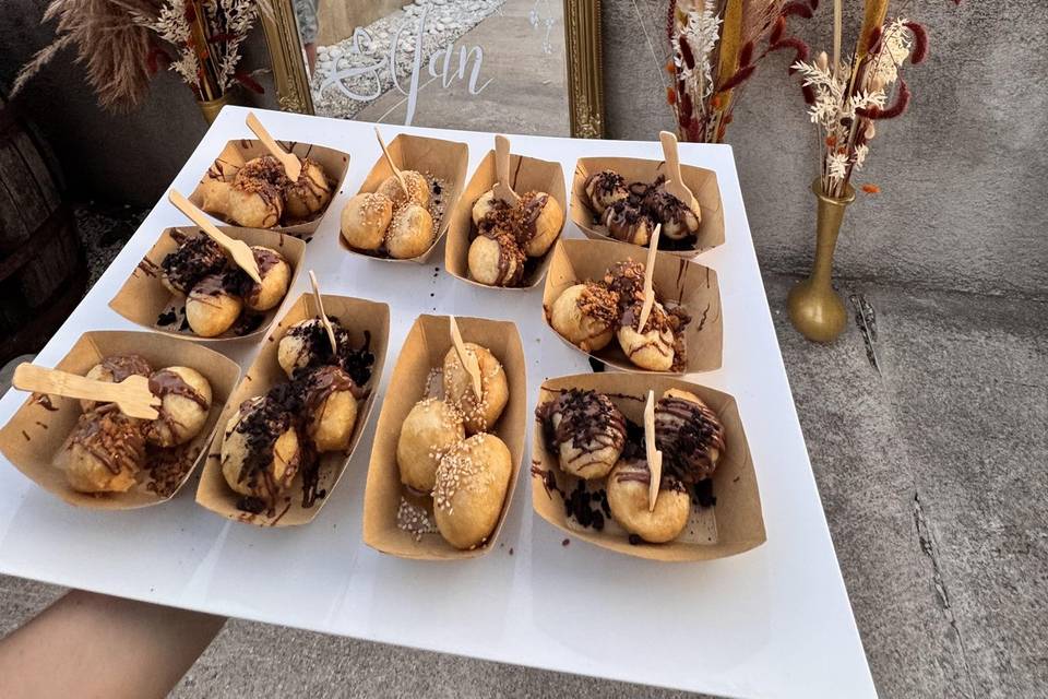 Loukoumades