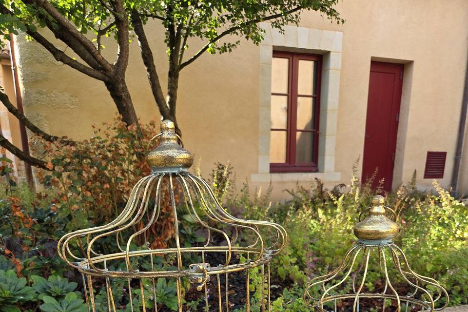 Cages à oiseaux dorés