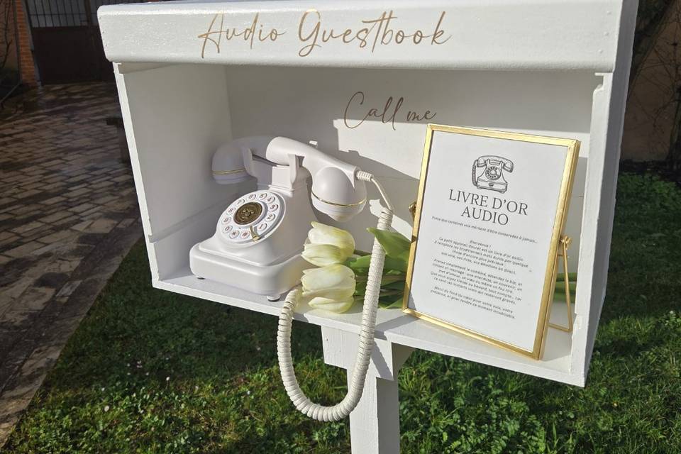 Box téléphone livre d'or