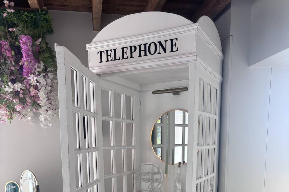 Cabine téléphonique