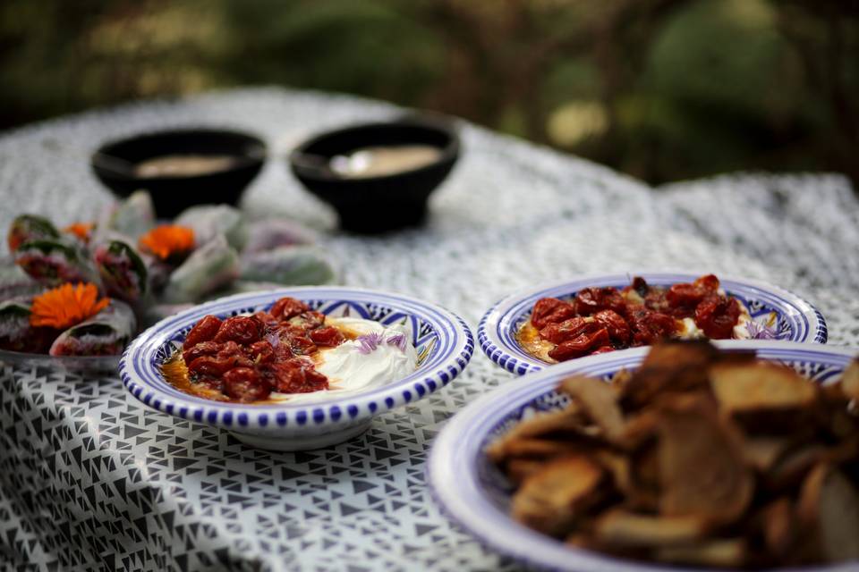 Labné,tomates rôties