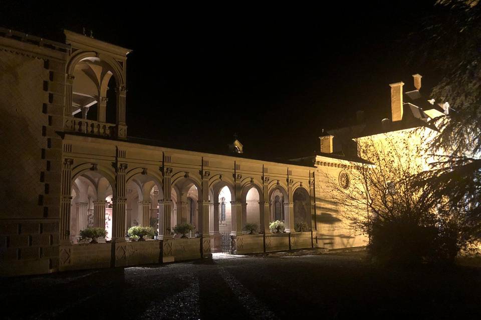 Cloître de l'orangerie de nuit