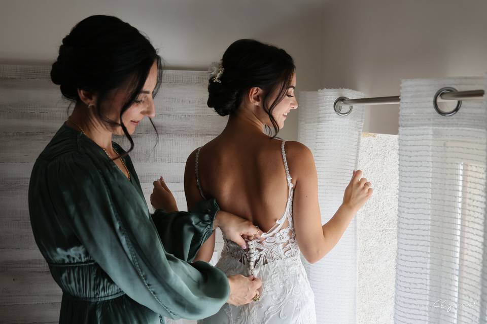 Préparatif de la mariée