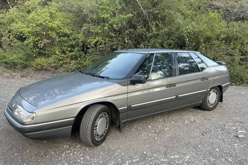 XM 3/4 avant gauche