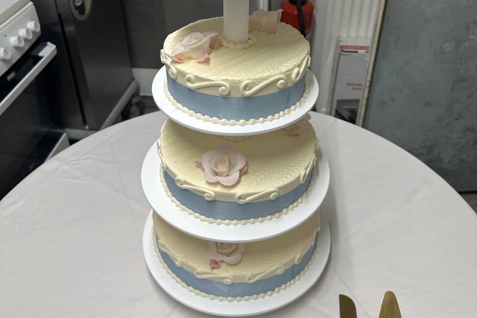 Weeding cake