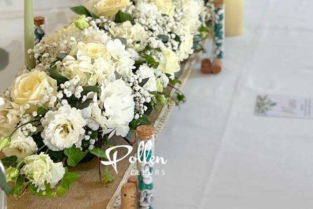 Chemin de table blanc