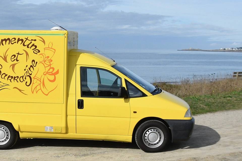 Camion fermé
