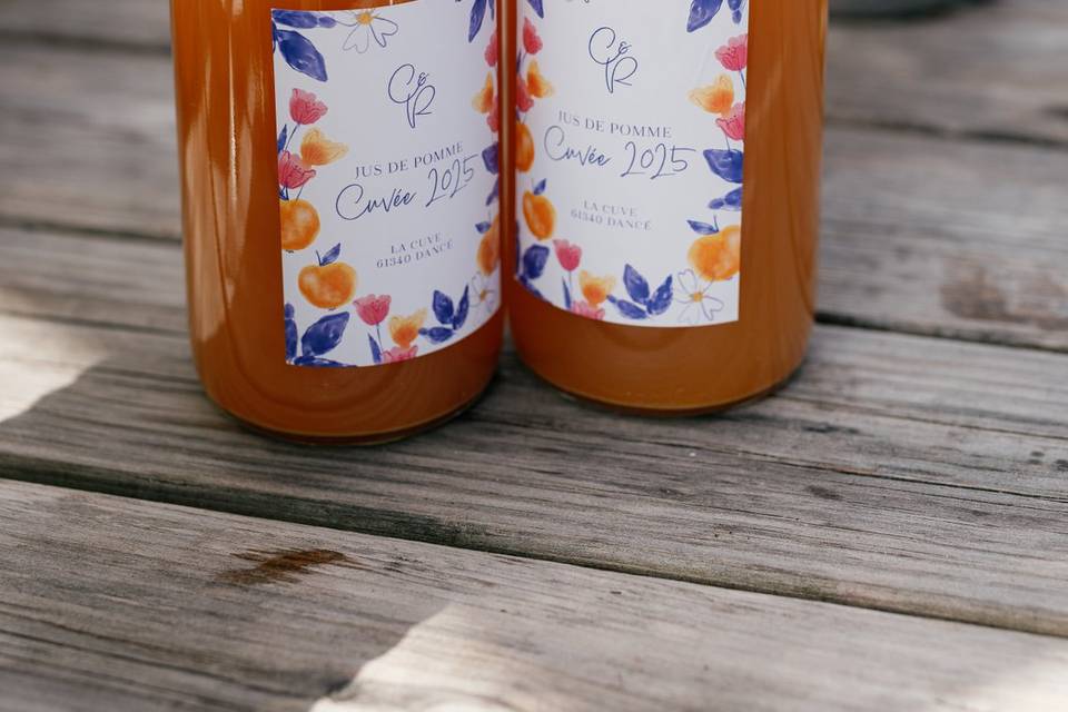 Etiquettes jus