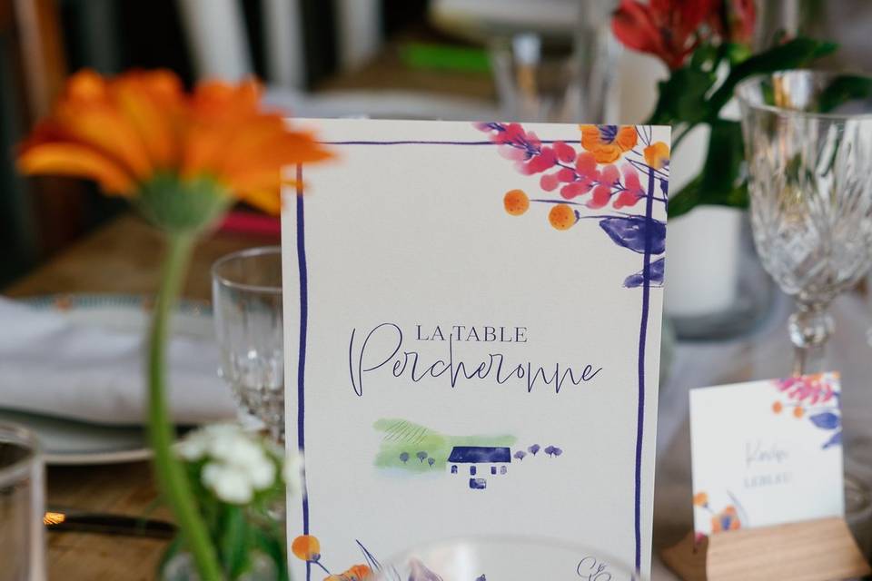 Marque Table