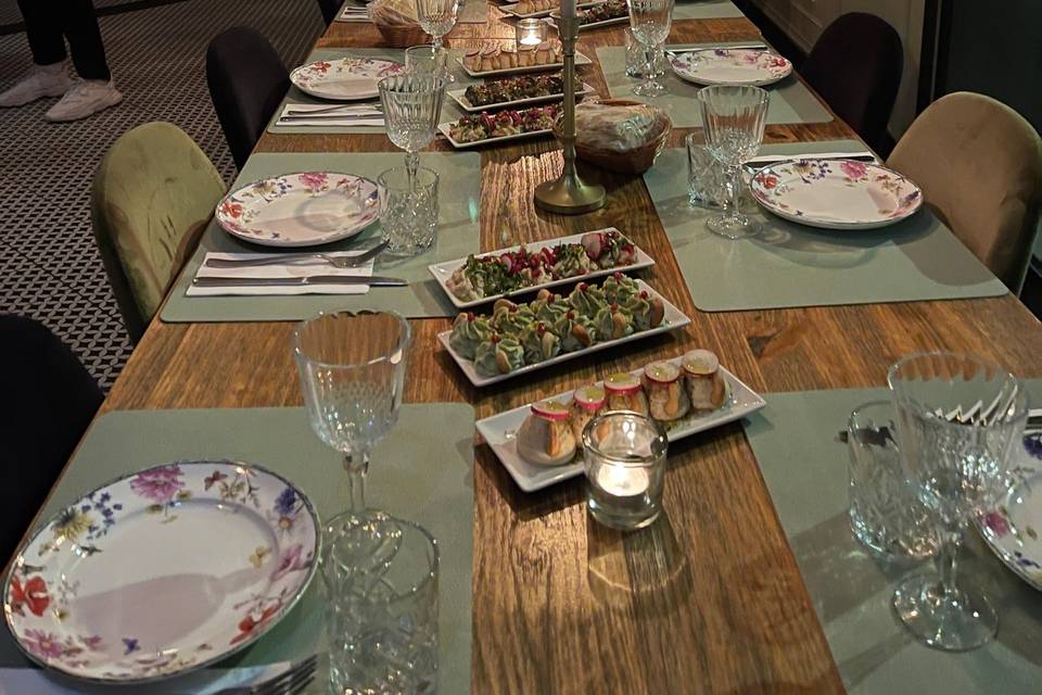 Table chaleureuse du soir