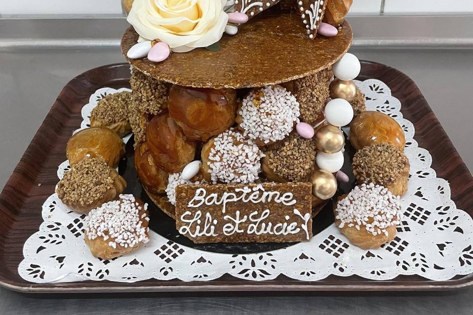 Pièce montée baptême