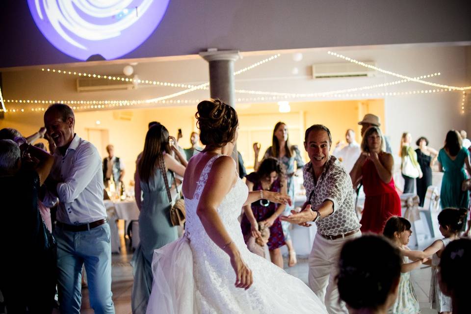 Danse donne