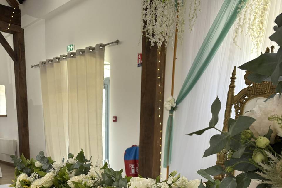 Table d’honneur blanch et euca