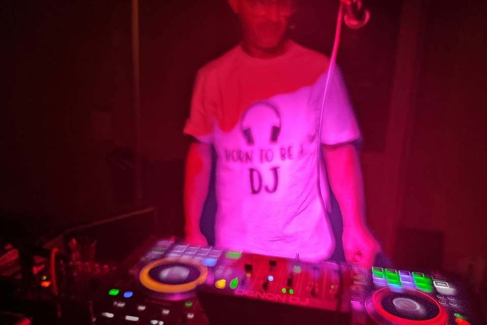 Le Dj
