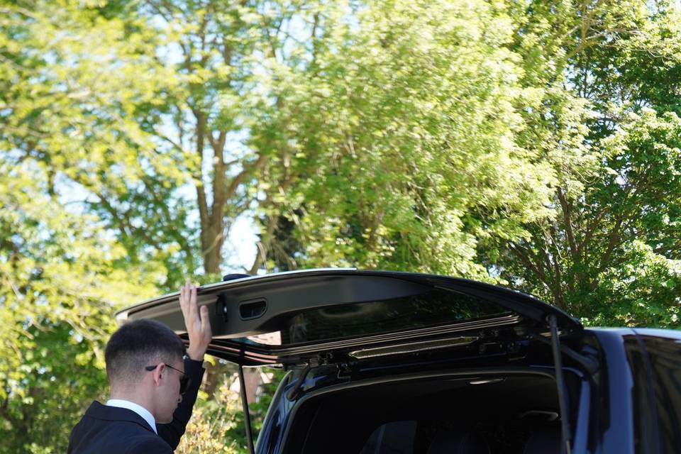 Coffre arrière + Chauffeur