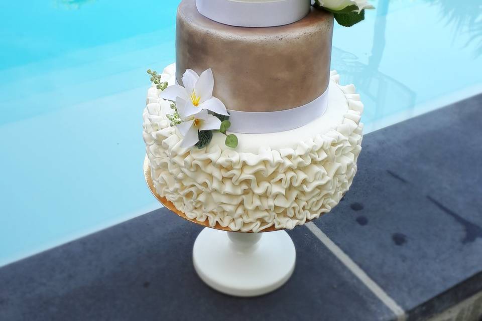 Gâteau de mariage argenté