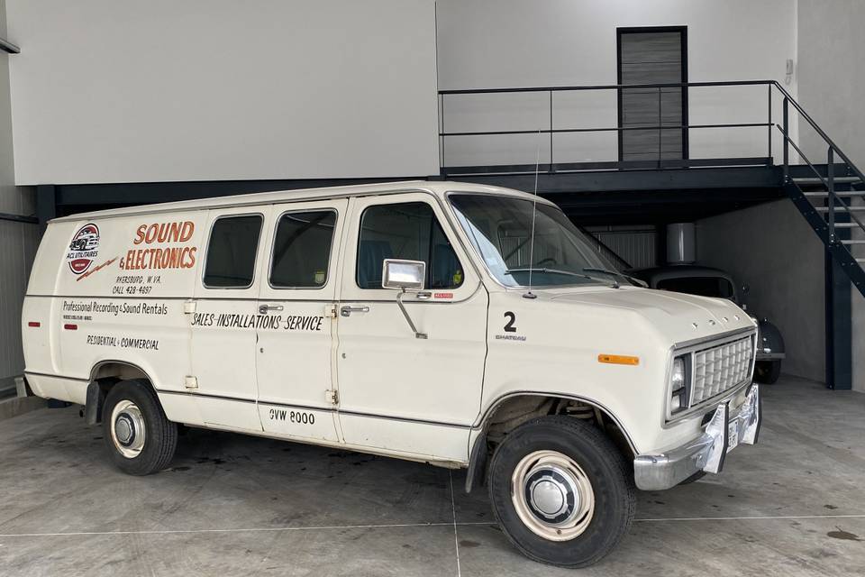 Ford Econoline 2 places