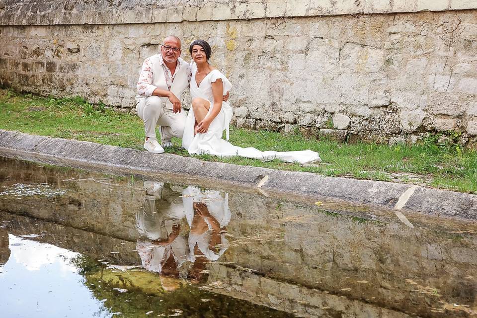 Dans le lavoir