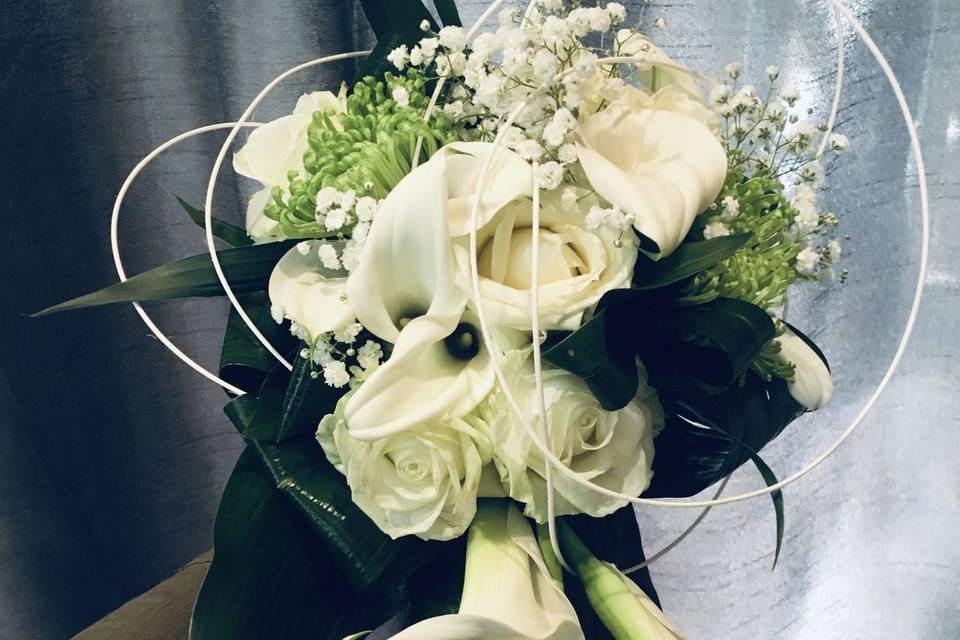 Bouquet de mariée retombant