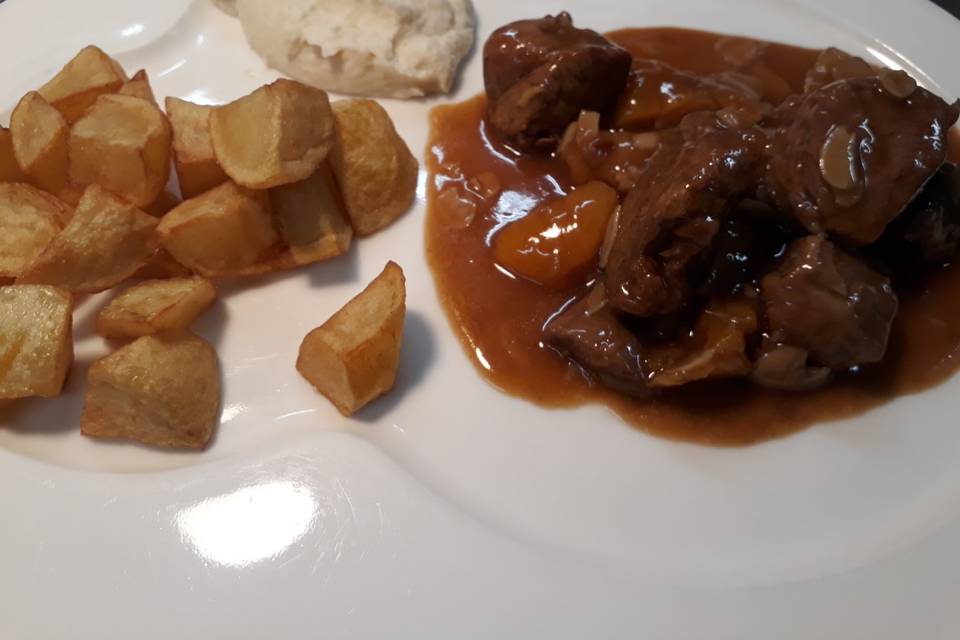 Sauté agneau aux fruits secs