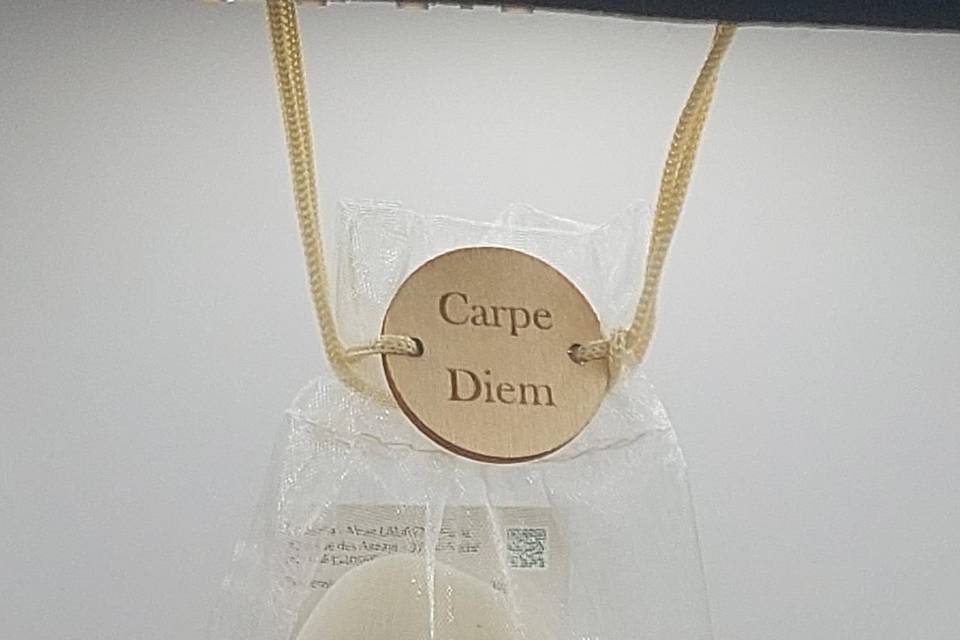Suspension parfumée