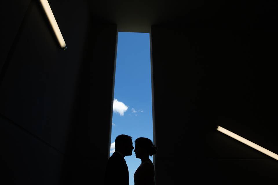 Mariés à contre jour