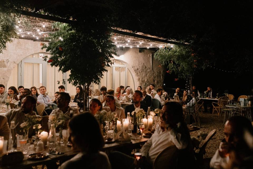 Dîner rez de jardin
