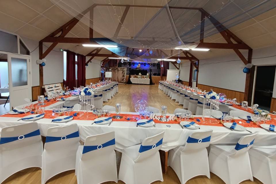 Salle sans déco lumière