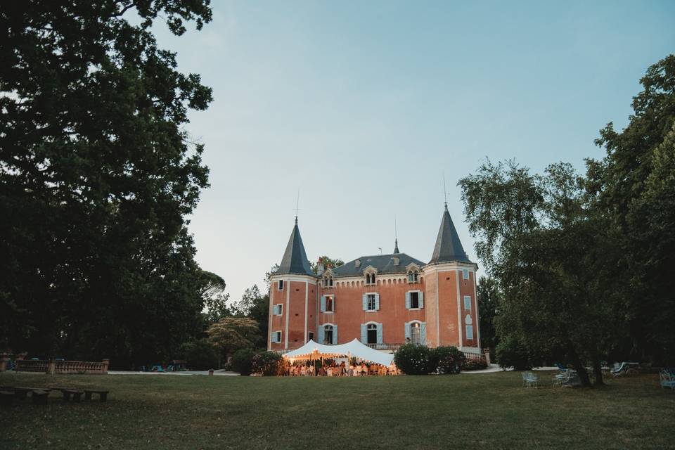 Chateau. by night
