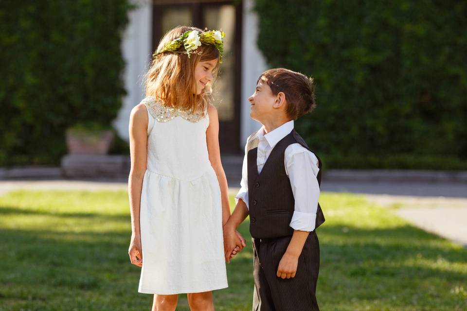 Enfant se regardant