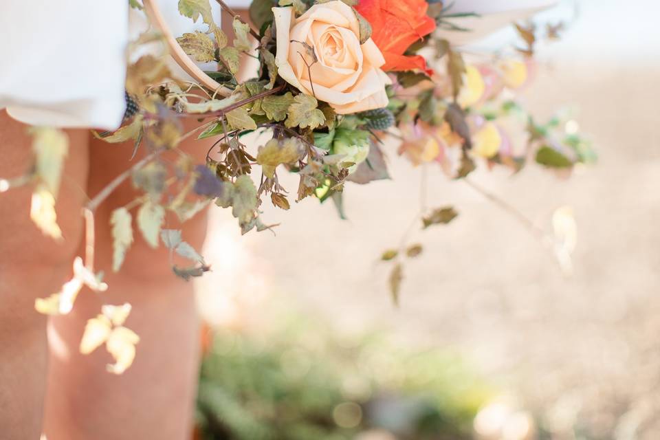 Hoop bouquet