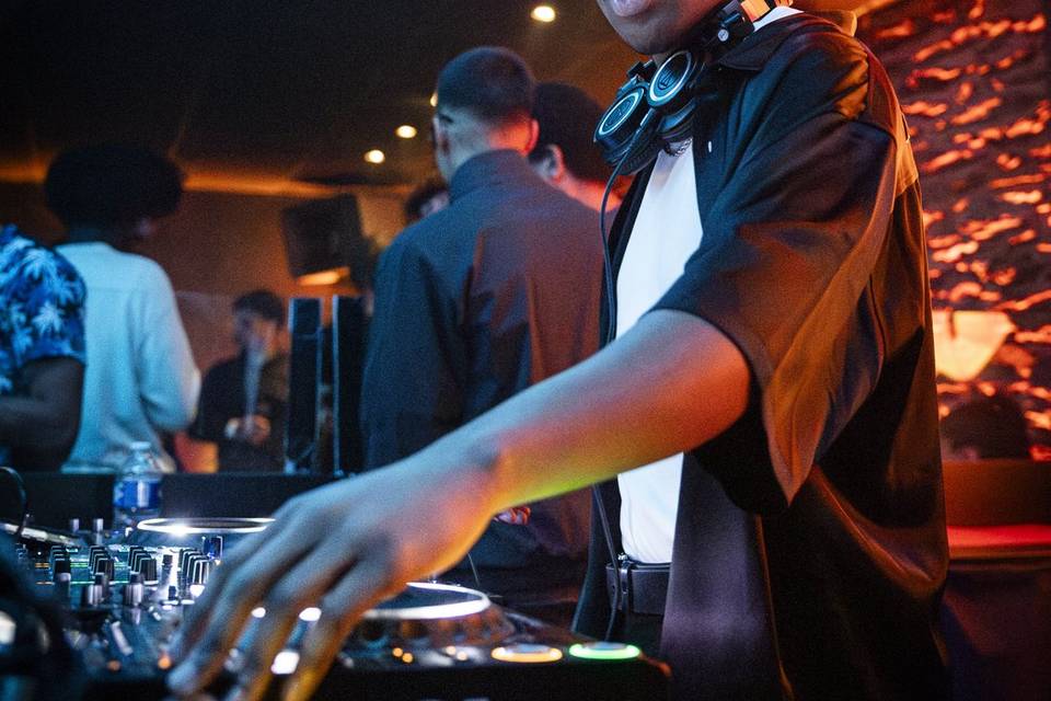 Dj set