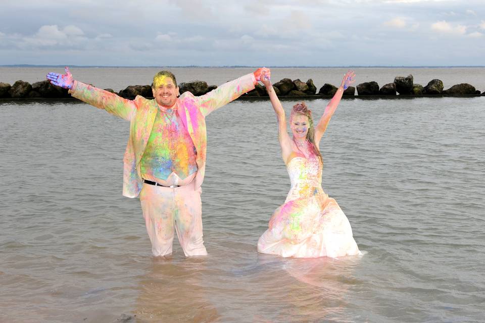 Heureux comme des mariés dans l'eau