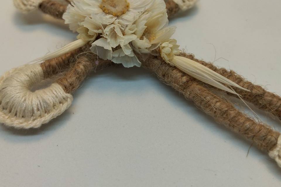 Croix fleuri