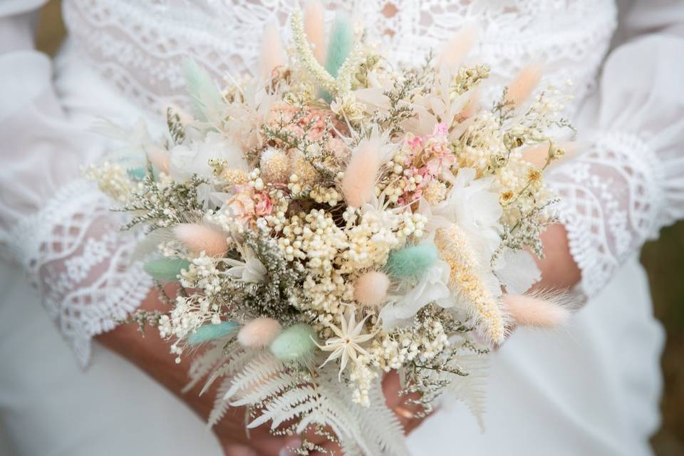 Bouquet de mariée fleurs séché