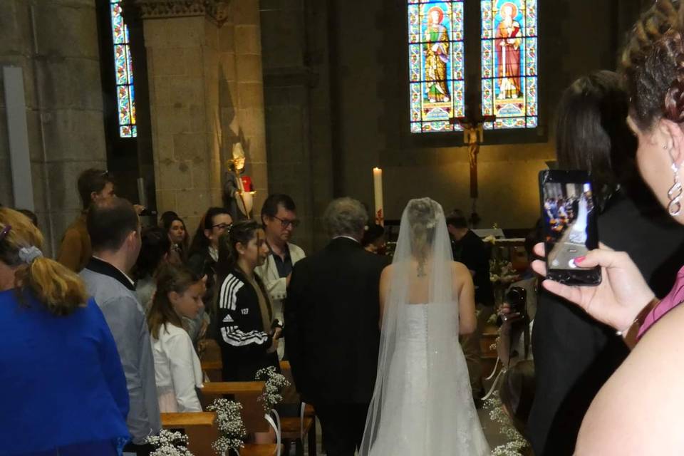 Bouquet banc eglise