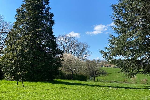 Jardin de 3 500 m² sans vis-à-vis
