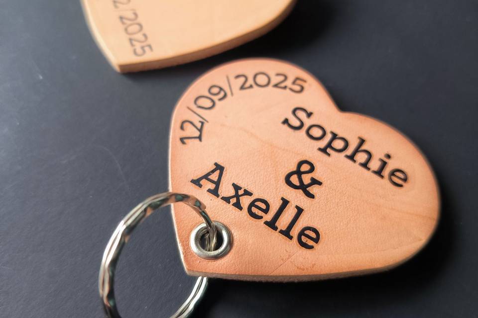 Coeur en cuir personnalisable
