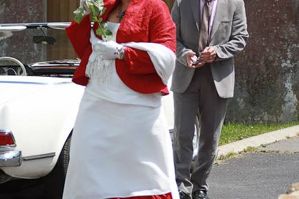 La mariée en rouge et blanc