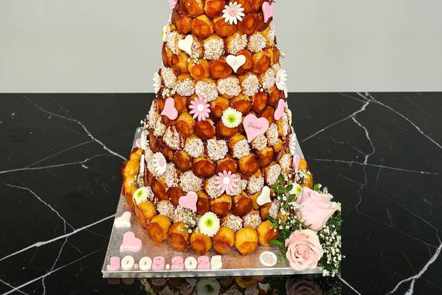 Croquembouche Conique